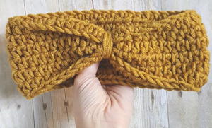 Knotted Crochet Headband Pattern