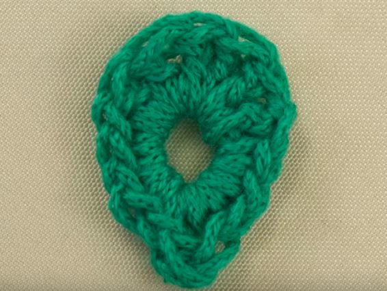 How to Crochet a Leaf