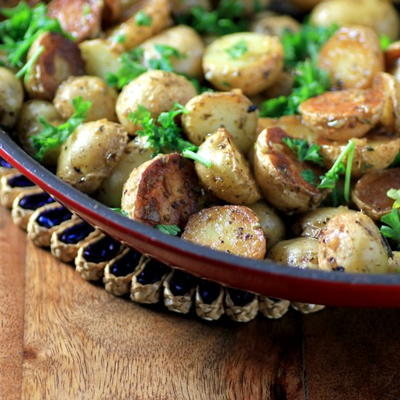 Skinny Skillet Greek Potatoes
