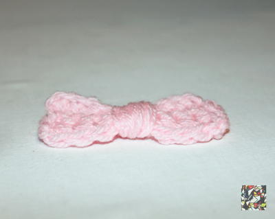 Bitty Crochet Bow
