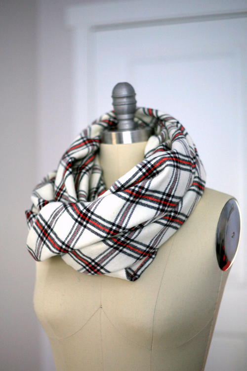 Simply Cozy DIY Blanket Scarf