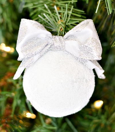 DIY Snowball Ornaments