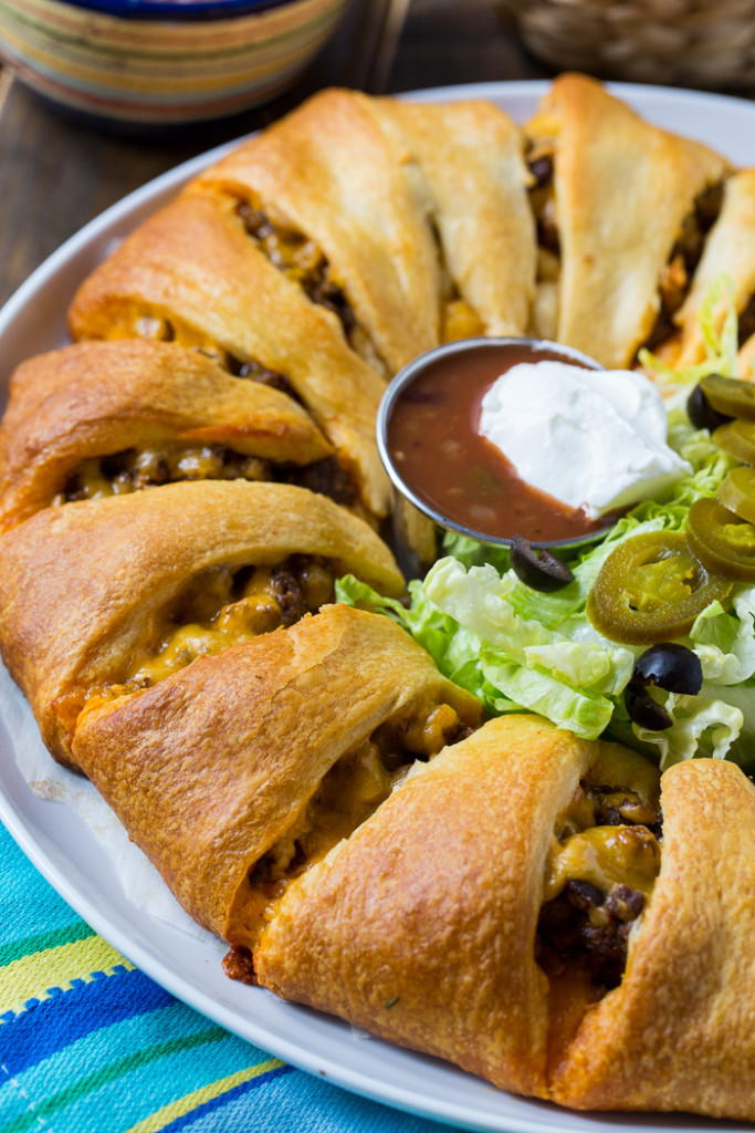 Award Winning Taco Crescent Ring | FaveSouthernRecipes.com