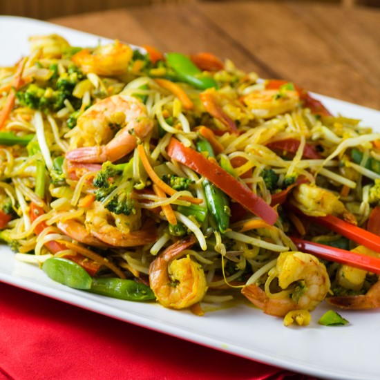 Light and Easy Singapore Noodles