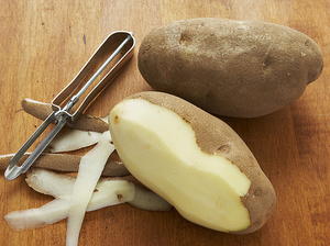 Sautéed Saffron-Scented Potatoes