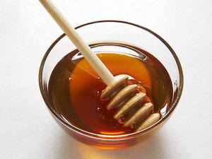 Honey-Orange-Pistachio Ice Cream