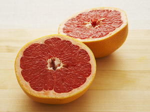  Compote of Red and White Grapefruit with Cointreau