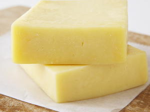 Peppery Cheddar Coins