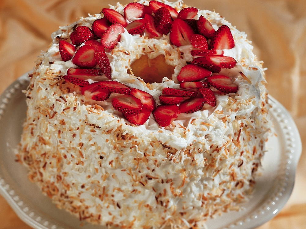 Traditional Angel Food Cake | Cookstr.com