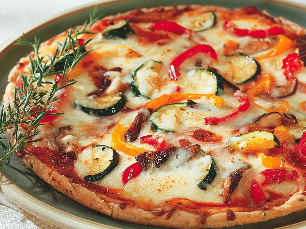 snap beslutte vindue Roasted Vegetable Pizza Topping | Cookstr.com