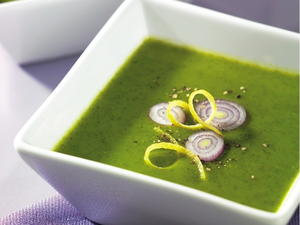 Creamy Onion Soup with Kale