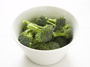 Broccoli and Walnut Stir Fry