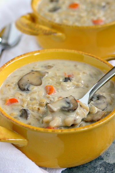 Creamy Barley Mushroom Soup
