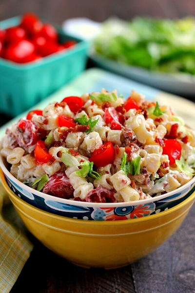 best-ever-bacon-ranch-macaroni-salad-favesouthernrecipes