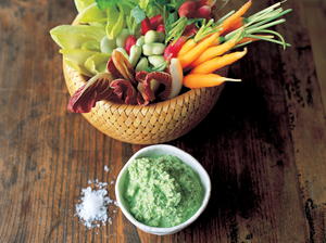 Cool Crudité Veggies with a Minted Pea and Yoghurt Dip
