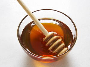 Pineapple Shrimp Skewers with Honey Marinade