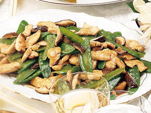 Chicken with Shiitake Mushrooms and Snow Peas