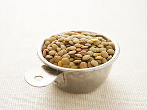 Chana and Split Moong Dal with Pepper Flakes