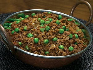 Spiced Crumbles with Peas