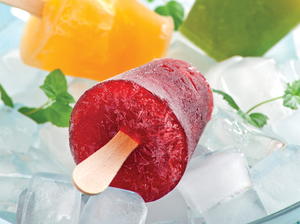 Sweet Cherry and Currant Ice Pops