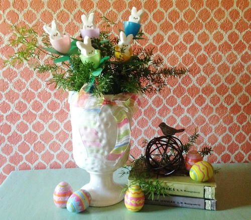 Make a 10 Minute Peeps Easter or Spring Centerpiece