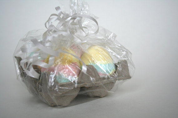 Egg Bath Bombs | DIYIdeaCenter.com