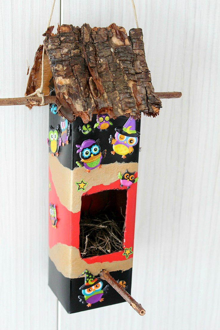 DIY Milk Carton Birdhouse DIYIdeaCenter.com DIY Milk Carton Birdhouse DIYIdeaCenter.com