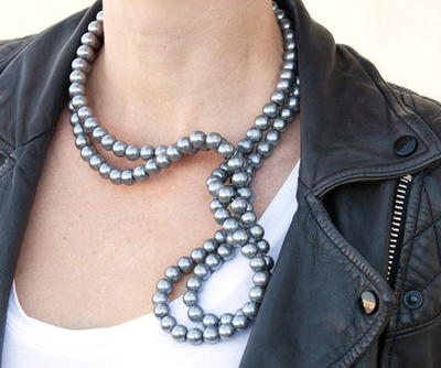 Unique Black Pearl Necklace