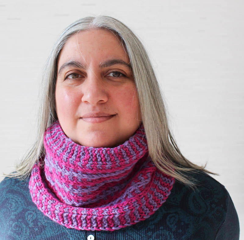 Ladder Stitch Cowl | AllFreeKnitting.com