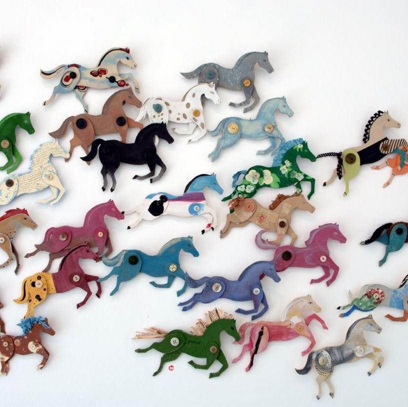 Wild Printable Horse Stampede | AllFreePaperCrafts.com wild-printable-horse-stampede-allfreepapercrafts-com