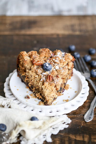 Easy Blueberry Crumb Cake