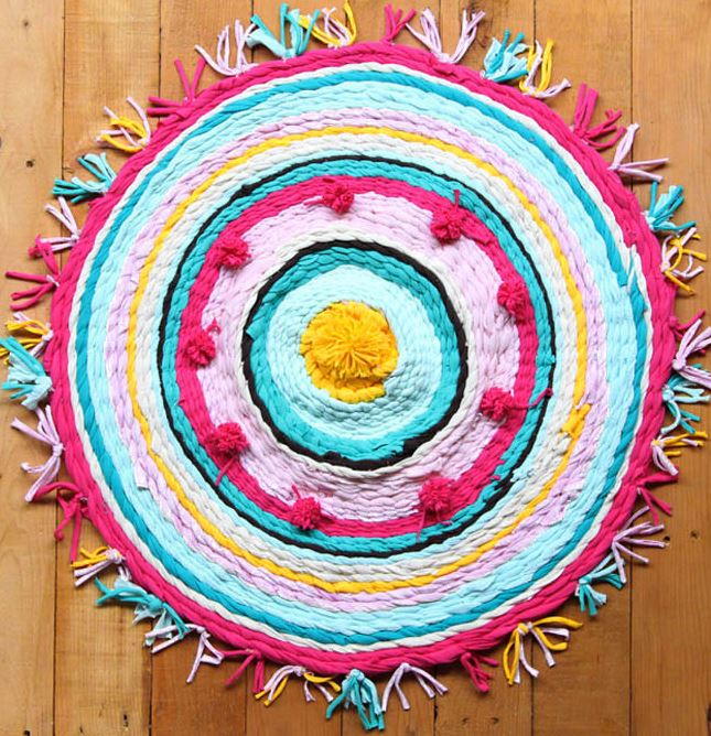 Rabbit DIY Rug | FaveCrafts.com