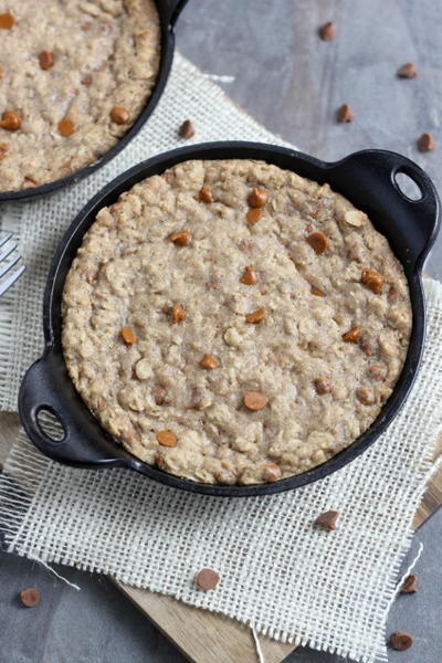 Skillet Oatmeal Cookies for Two