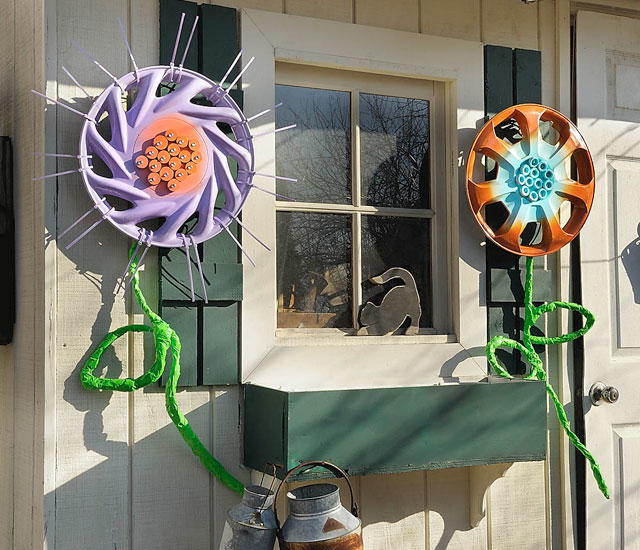 DIY Hub Cap Flowers