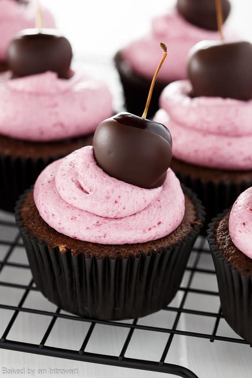 Chocolate Cherry Frosted Cupcakes