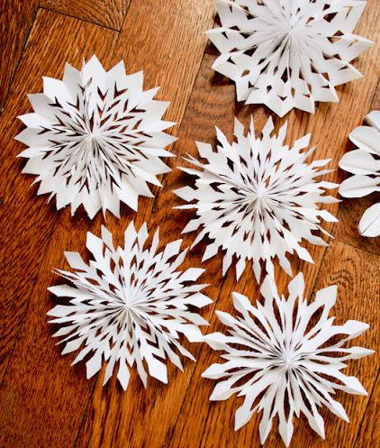Uniquely-Detailed Paper Snowflakes