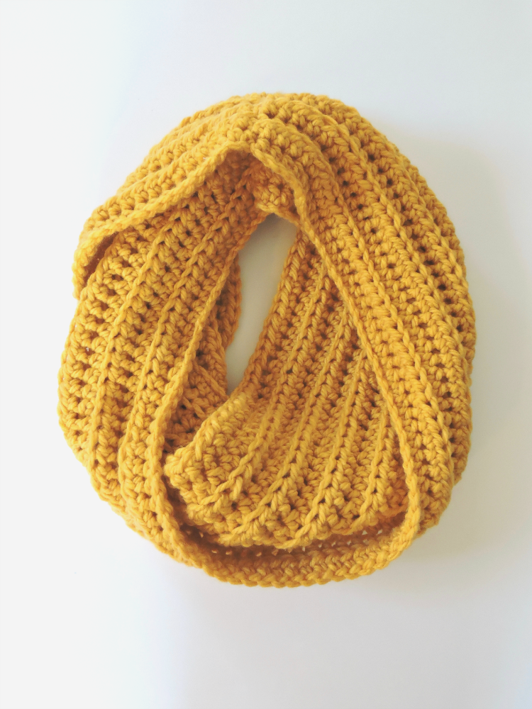 Chunky Crochet Cowl Pattern | AllFreeCrochet.com