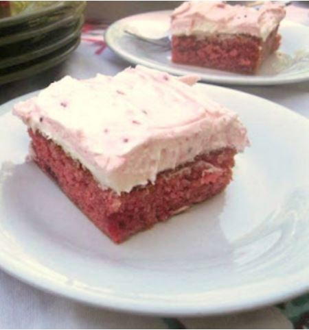 Vintage Strawberry Cake from Scratch