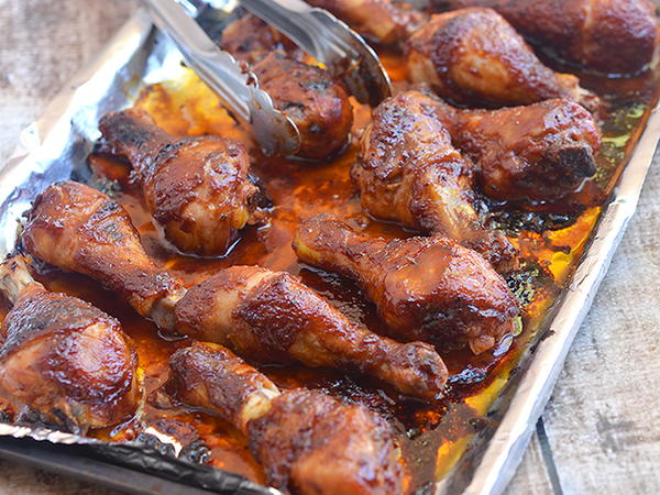 Sweet and Spicy Sriracha Hoisin Glazed Chicken Drumsticks