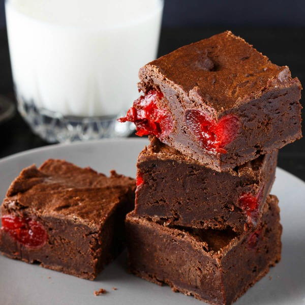 Chocolate Cherry Brownies | TheBestDessertRecipes.com