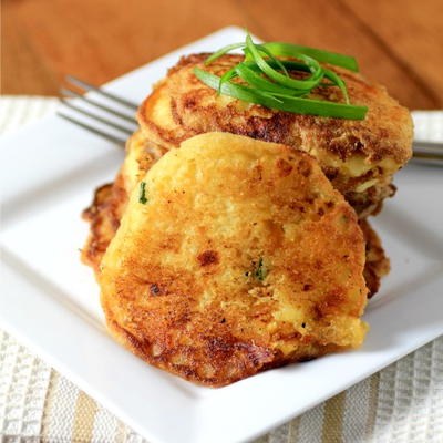 Cornmeal Griddle Cakes