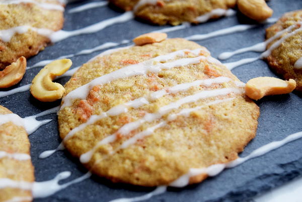 Carrot & Cashew Spice Cookies