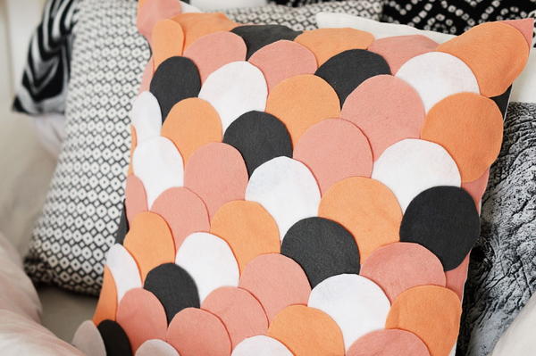 Pink Scalloped DIY Pillow