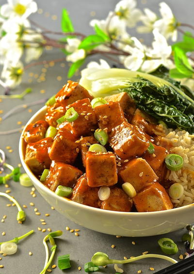 Sticky Chili Ginger Tofu