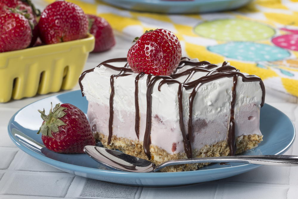 Ice Cream Pretzel Squares-image