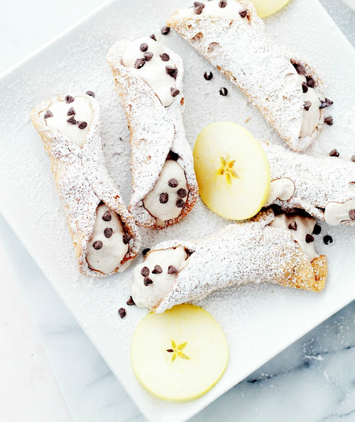 Apple Pie Cannoli Recipe