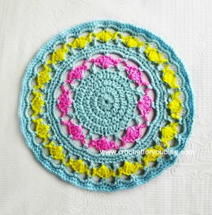 Crochet Mandala With Tulips