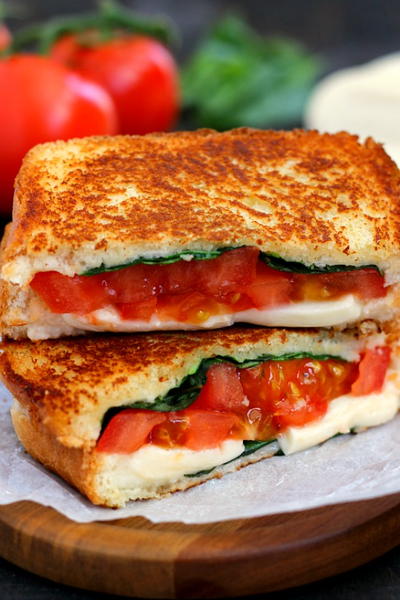 Caprese Grilled Cheese | FaveSouthernRecipes.com