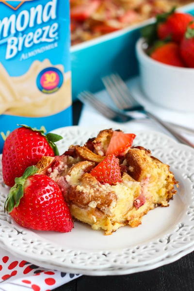 Strawberries and Cream Croissant Bake