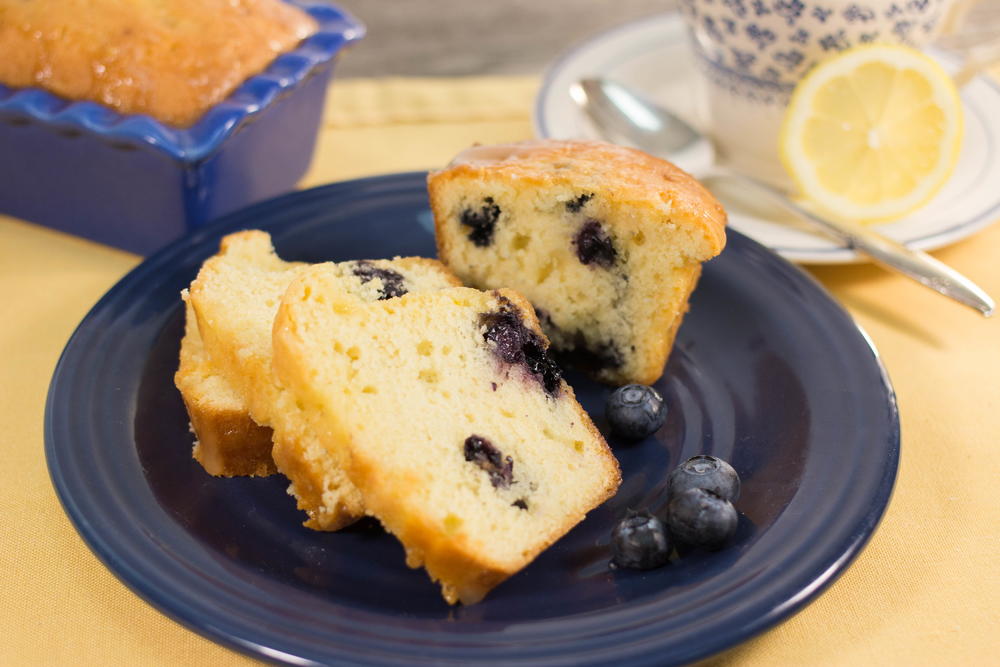 Kentucky Butter Cake with Blueberries-image